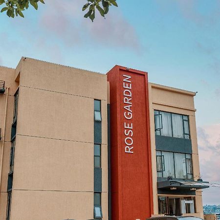 Rose Garden Private Apartment By Link Kigali Exterior foto